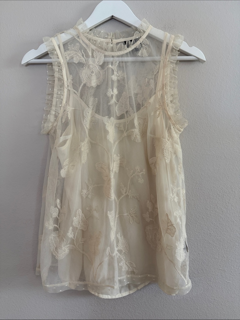 Who What Wear Ivory Lace Mesh Embroidered Sleeveless Blouse XS [PH0878]